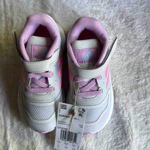 Adidas kids running  Durango size 7 new box damaged